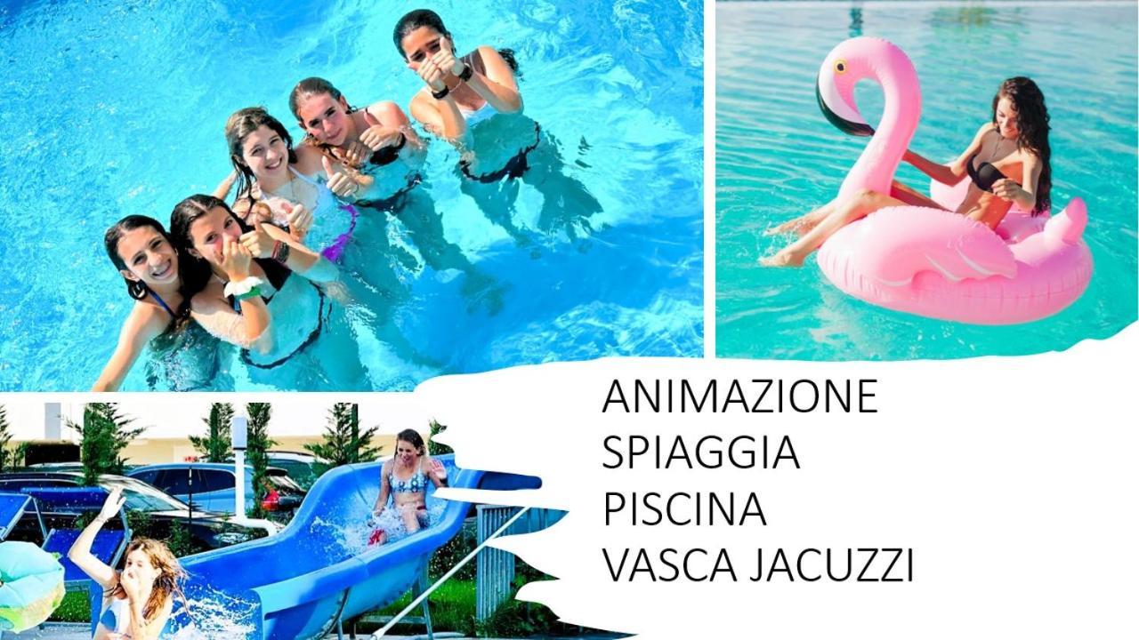 Hotel Cosmopol Cesenatico Buitenkant foto